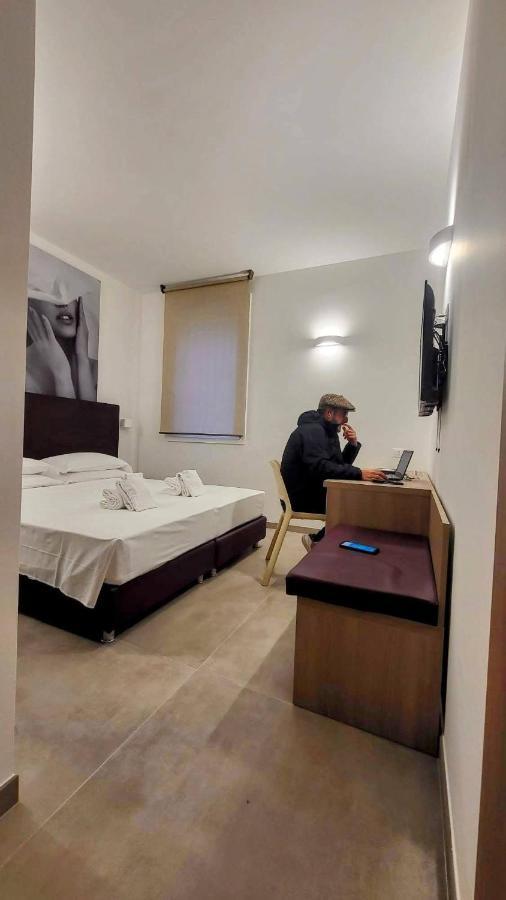 Bertiera Rooms Болонья Екстер'єр фото