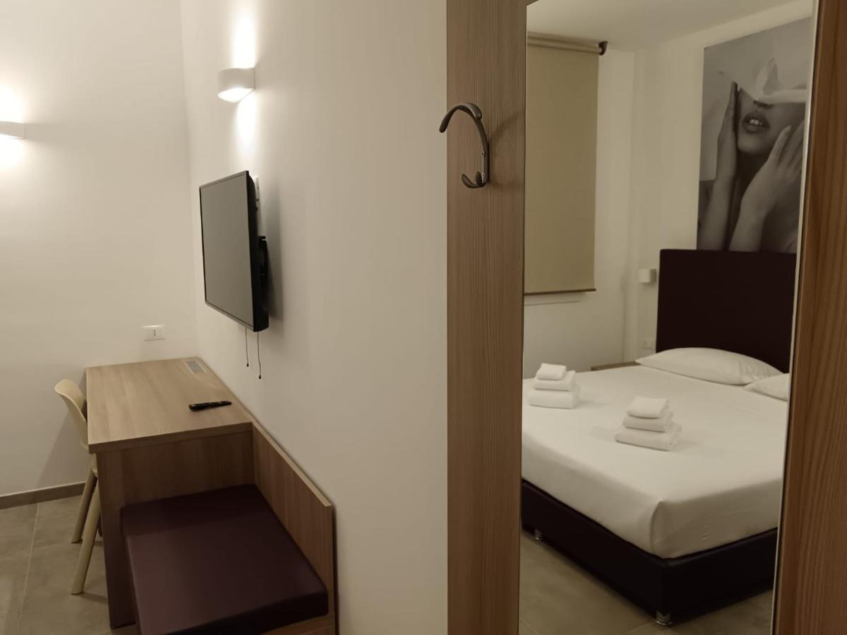 Bertiera Rooms Болонья Екстер'єр фото
